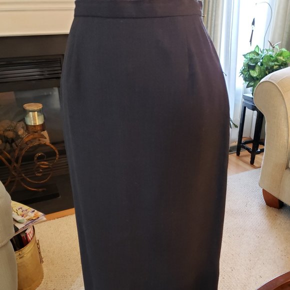 Rena Rowan Dresses & Skirts - Rena Rowan Midi Wool Skirt